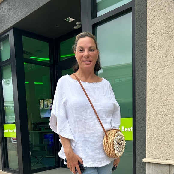 Meet your Posher, Stephanie - Picture 1 of 1